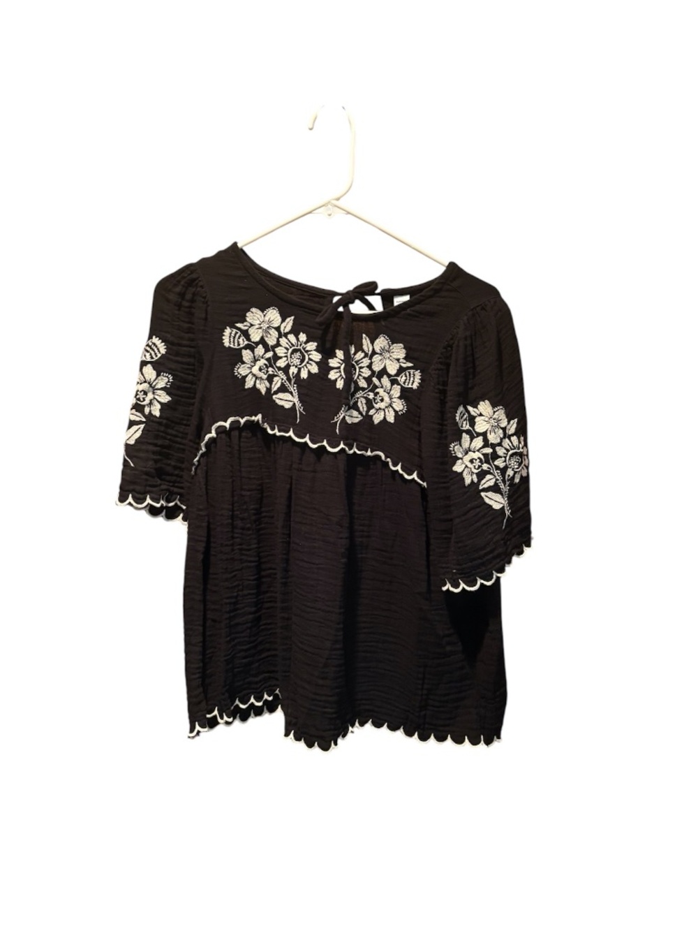 Old Navy Embroidered Floral Short Sleeve Top Black Small Tall